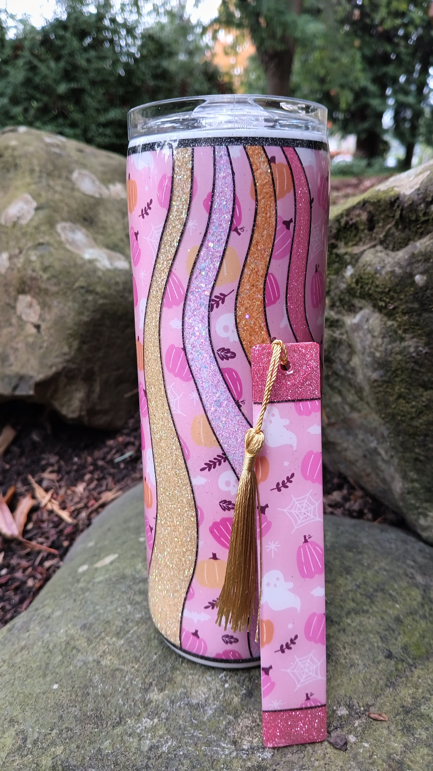 Boo-tiful cup & bookmark set