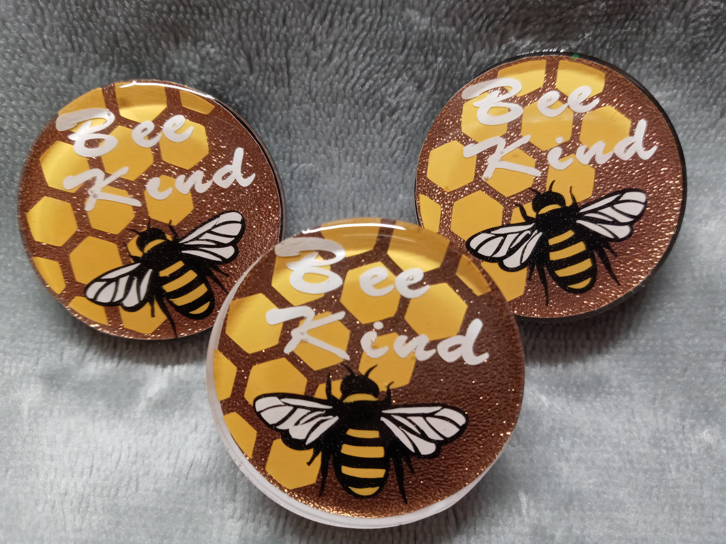 Bee Kind Phone Grip